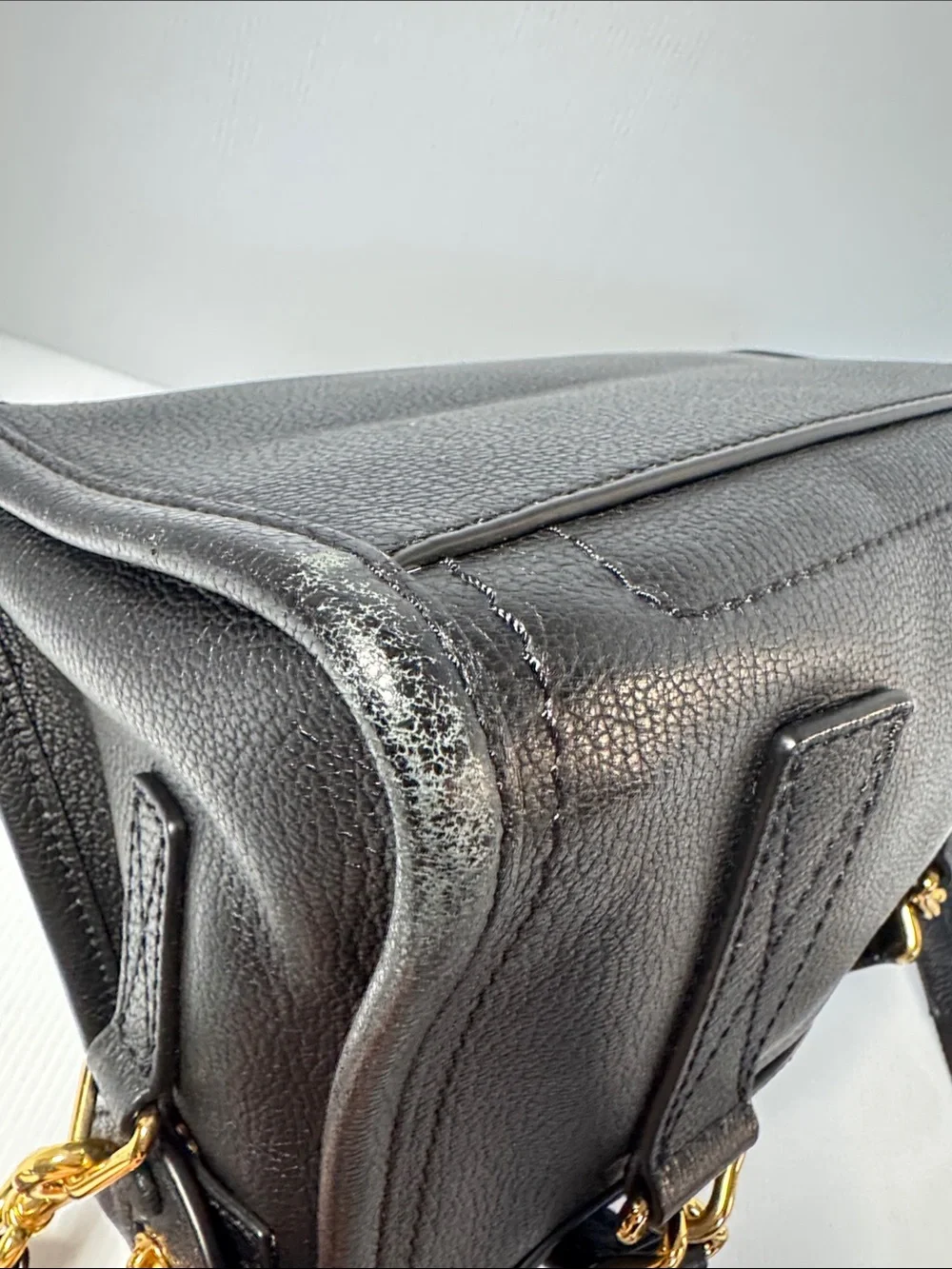 MARC JACOBS Wellington Black Pebbled Leather Satchel Crossbody Gold Hardware